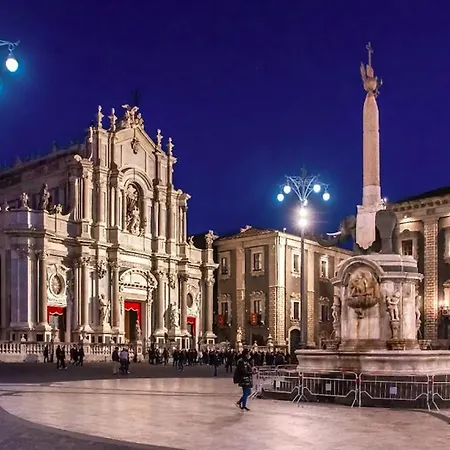 Giorgi Lux Apartmán Katánie